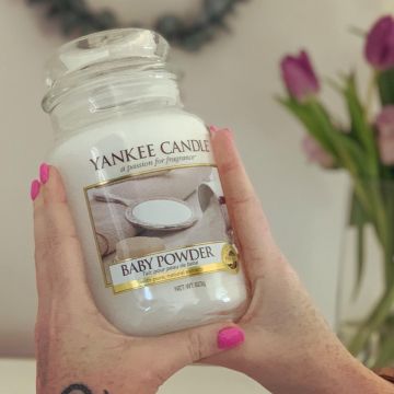 Yankee Candle® Large Jar Candle - Baby Powder