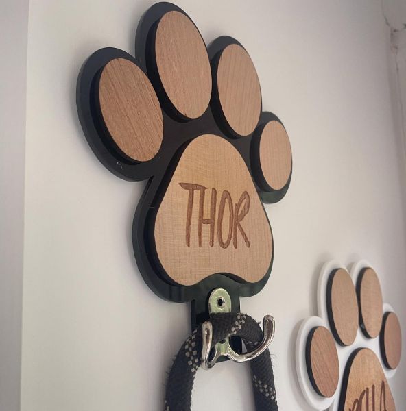 Personalised Pawprint Dog Lead Plaque with Engraved Name