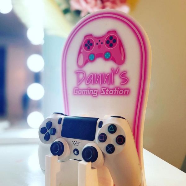 Personalised Gaming Station -  Neon Pink Controller