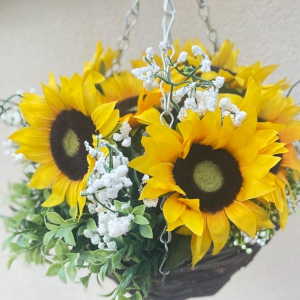 Sunflower Deluxe Basket 